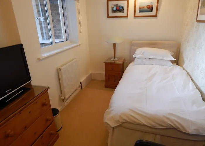 Fairlight Lodge